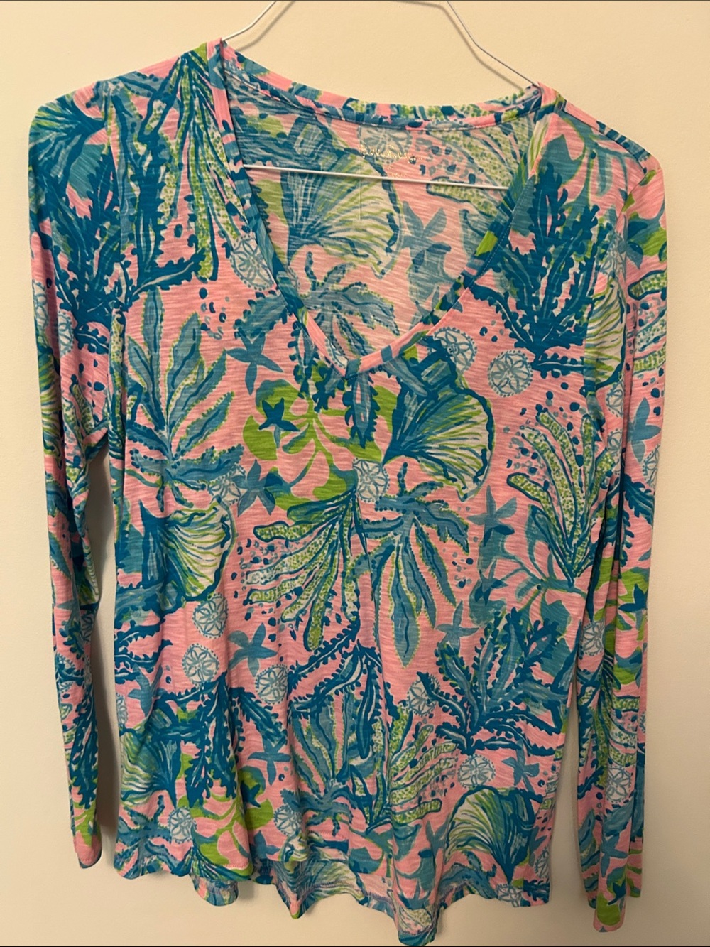 Lilly Pulitzer Pink Floral Seaweed V-Neck Long Sleeve Top